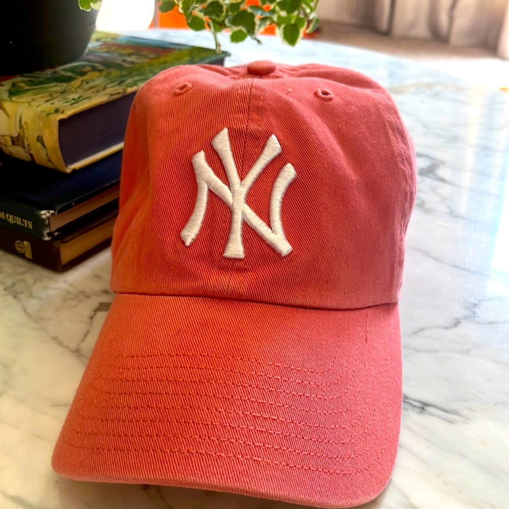 NY Yankees New Era pink baseball hat cap
